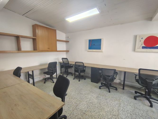 Oficina en arriendo en El Poblado, Medellín, 380 m² · foto 9 de 19
