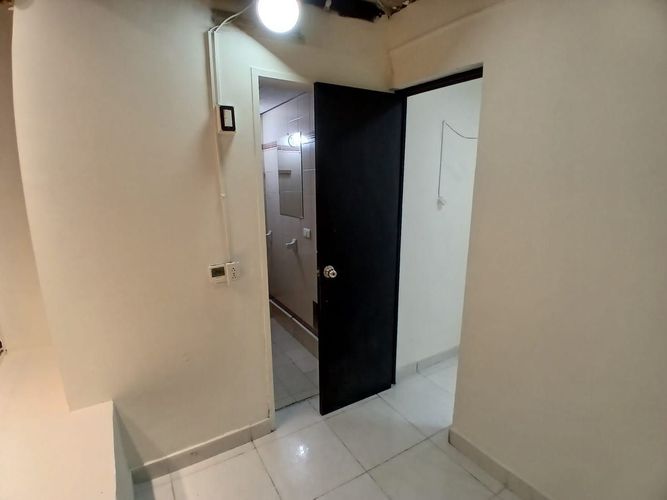 Local en arriendo en El Poblado, Medellín, 42 m² · foto 7 de 8