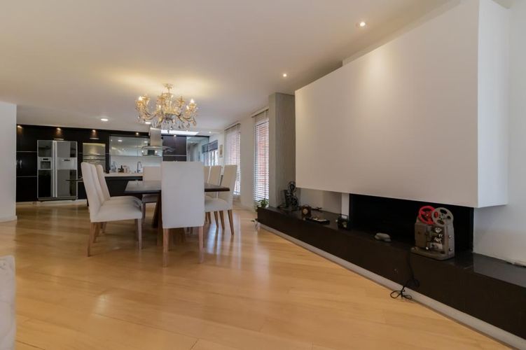 Apartamento de 3 alcobas en venta en Chico Norte, Bogotá, 205 m² · foto 10 de 24