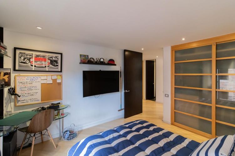 Apartamento de 3 alcobas en venta en Chico Norte, Bogotá, 205 m² · foto 21 de 24