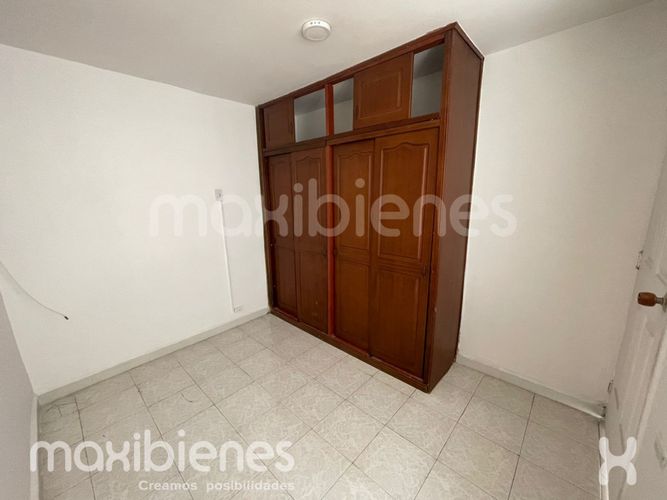 Casa de 3 alcobas en venta en Caicedo, Medellín, 150 m² · foto 5 de 11