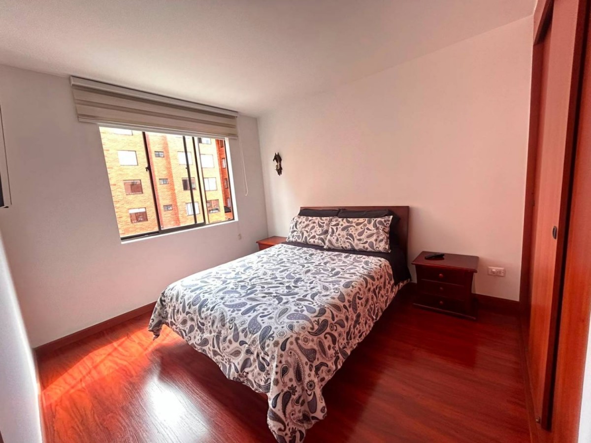 Apartamento en venta en Portales Del Norte, Bogotá · foto 7 de 24