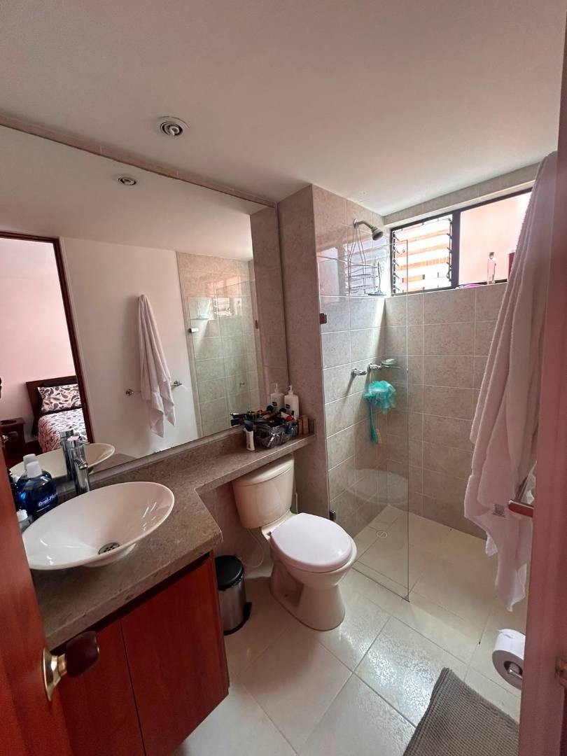 Apartamento en venta en Portales Del Norte, Bogotá · foto 12 de 24
