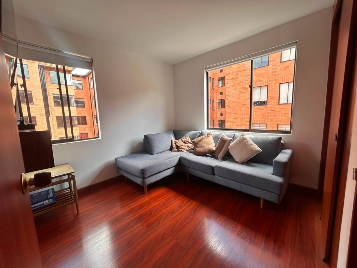 Apartamento en venta en Portales Del Norte, Bogotá · foto 14 de 24