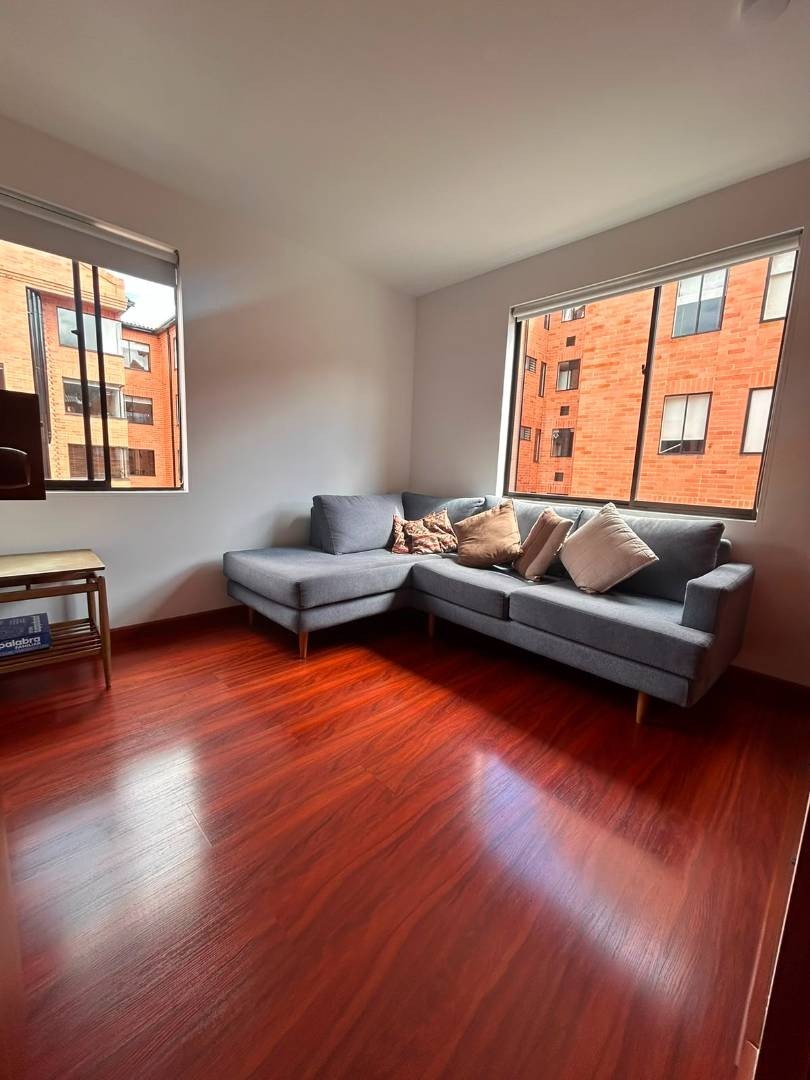 Apartamento en venta en Portales Del Norte, Bogotá · foto 17 de 24