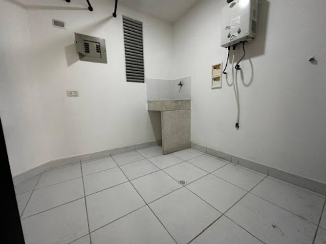 Apartamento de 3 alcobas en arriendo en Aves Maria, Sabaneta, 125 m² · foto 3 de 21