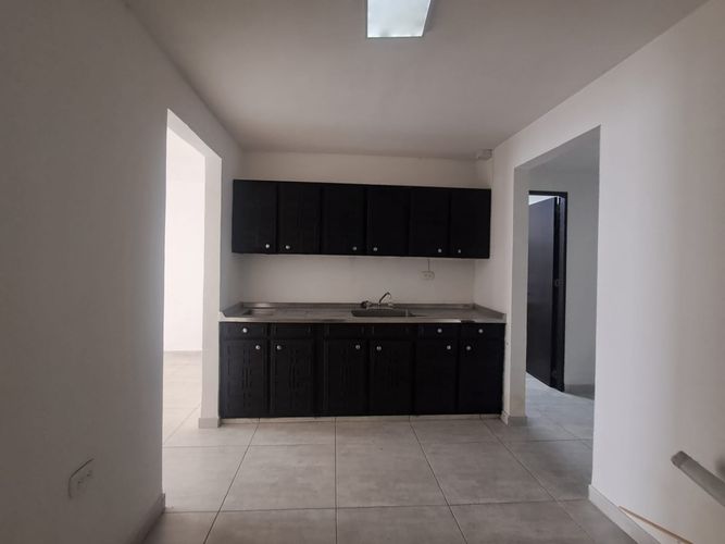 Local en arriendo en Popular Modelo, Pereira, 45 m² · foto 3 de 8