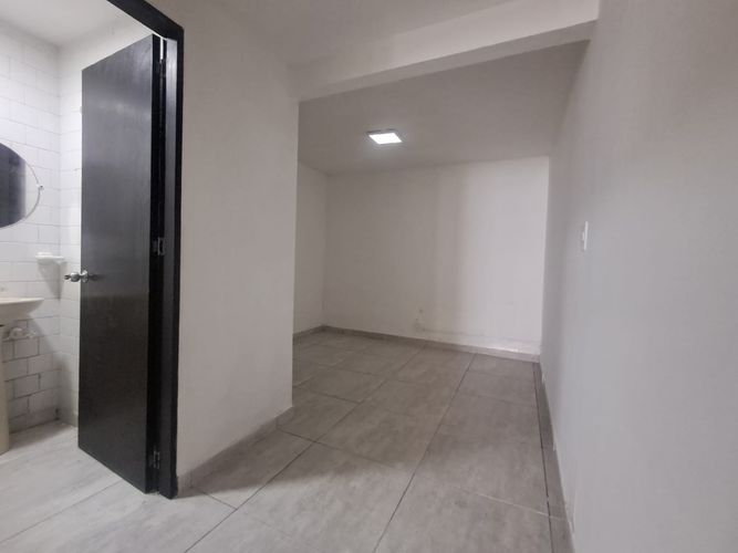 Local en arriendo en Popular Modelo, Pereira, 45 m² · foto 7 de 8