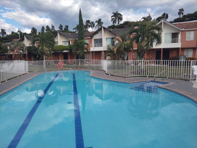 Apartamento de 3 alcobas en venta en Olimpico, Palmira, 57 m² · foto 4 de 19