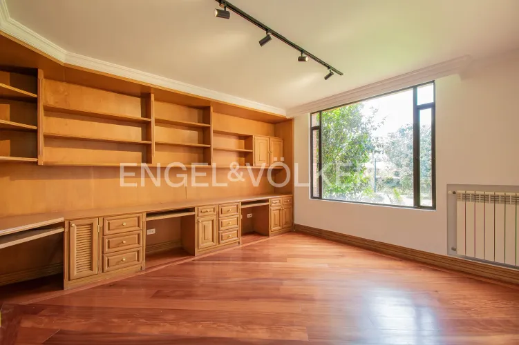 Casa de 4 alcobas en venta en Guaymaral, Bogotá, 458 m² · foto 14 de 20