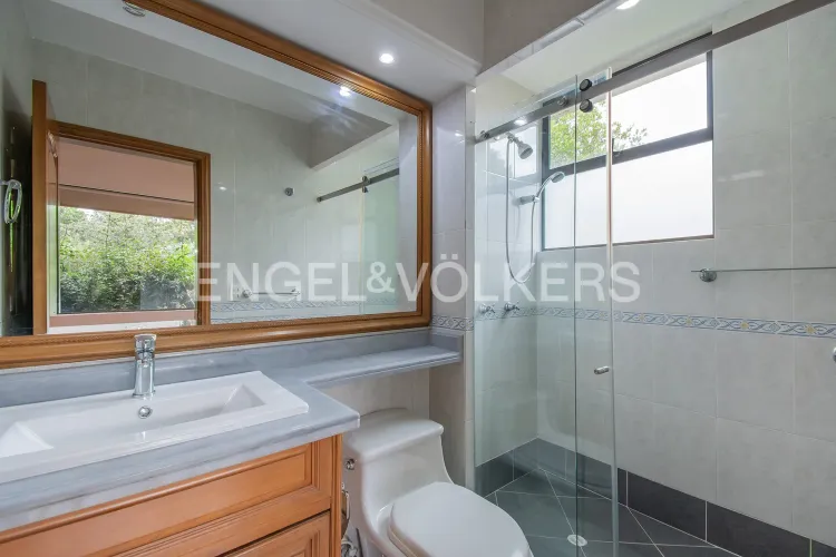 Casa de 4 alcobas en venta en Guaymaral, Bogotá, 458 m² · foto 13 de 20