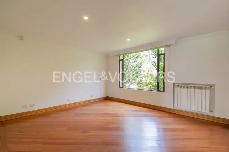 Casa de 4 alcobas en venta en Guaymaral, Bogotá, 458 m² · foto 10 de 20