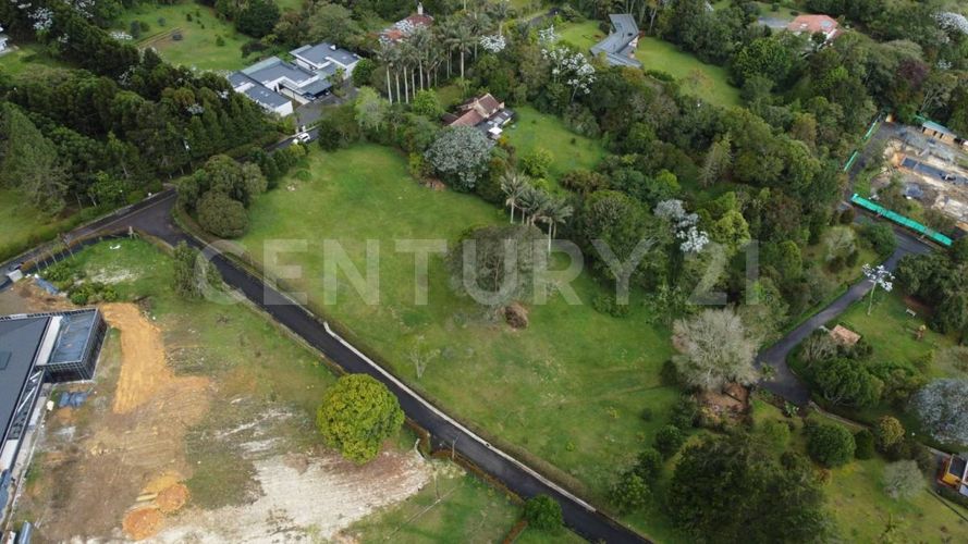 Lote en venta en Las Palmas, Envigado, 6901 m² · foto 5 de 9