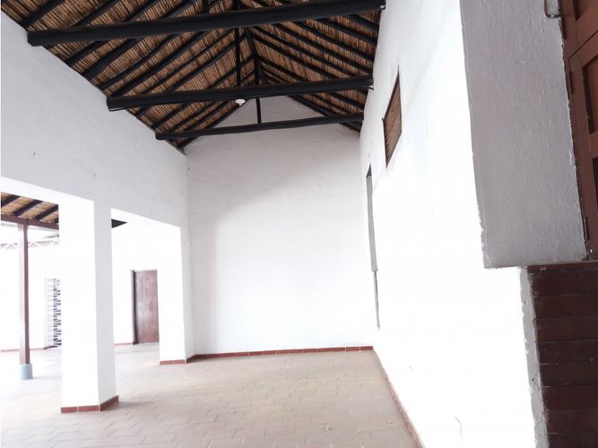 Casa de 1 alcoba en venta en La Aurora, Girón, 450 m² · foto 8 de 24