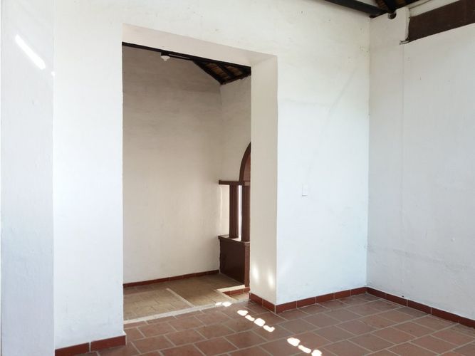 Casa de 1 alcoba en venta en La Aurora, Girón, 450 m² · foto 10 de 24