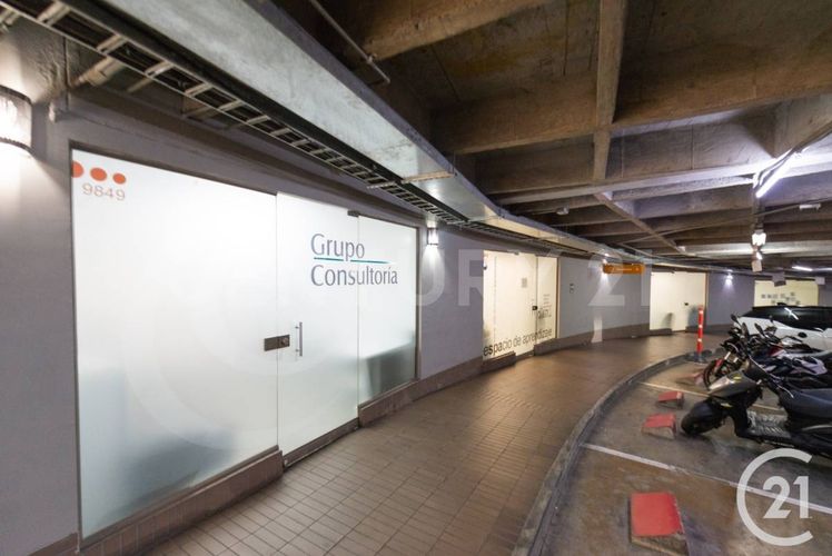 Oficina en venta en San Lucas, Medellín, 273 m² · foto 19 de 20