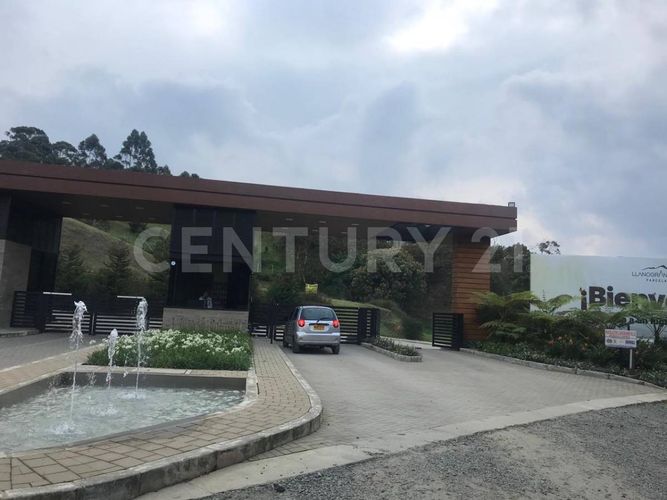 Casa de 3 alcobas en venta en El Porvenir, Rionegro, 278 m² · foto 5 de 18