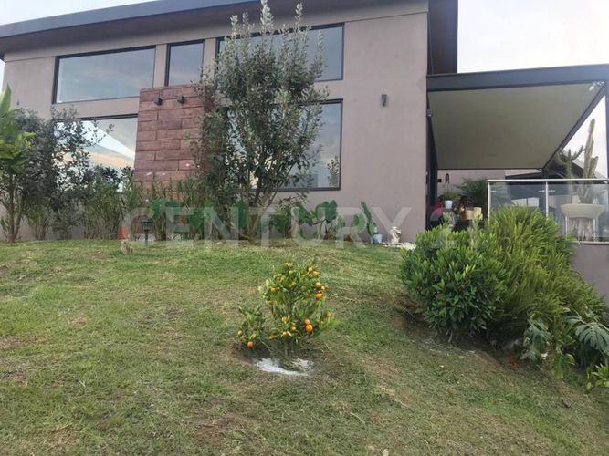 Casa de 3 alcobas en venta en El Porvenir, Rionegro, 278 m² · foto 14 de 18
