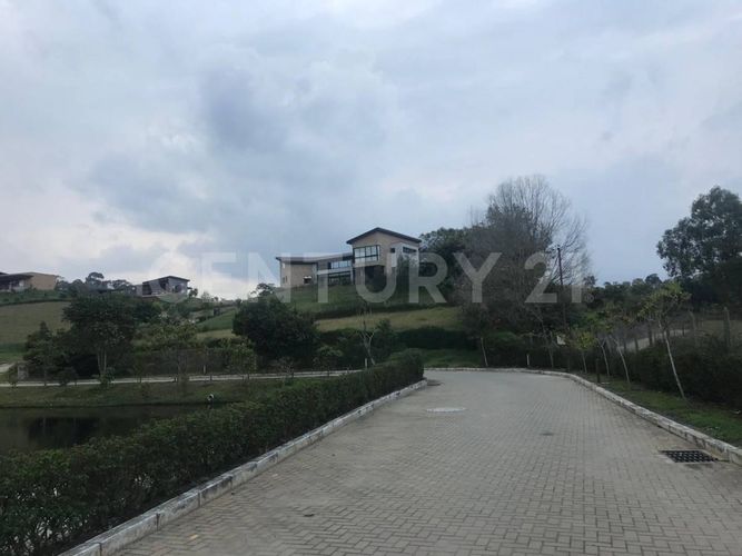 Casa de 3 alcobas en venta en El Porvenir, Rionegro, 278 m² · foto 15 de 18