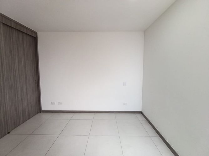 Apartamento de 3 alcobas en arriendo en Las Lomitas, Sabaneta, 80 m² · foto 11 de 17