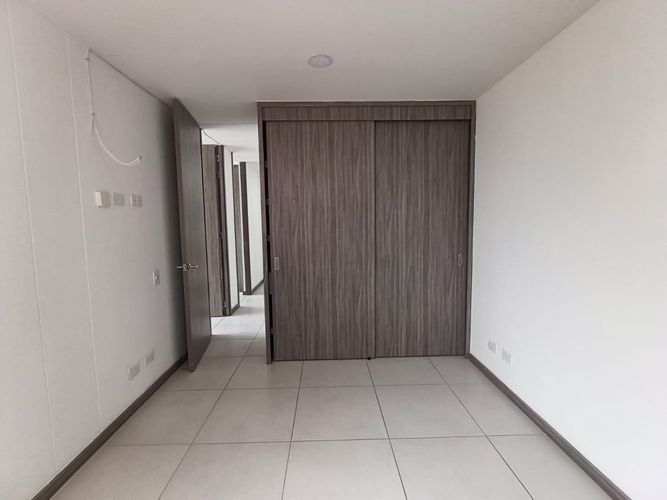 Apartamento de 3 alcobas en arriendo en Las Lomitas, Sabaneta, 80 m² · foto 12 de 17
