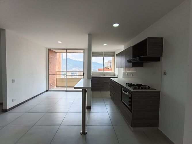 Apartamento de 3 alcobas en arriendo en Las Lomitas, Sabaneta, 80 m² · foto 17 de 17