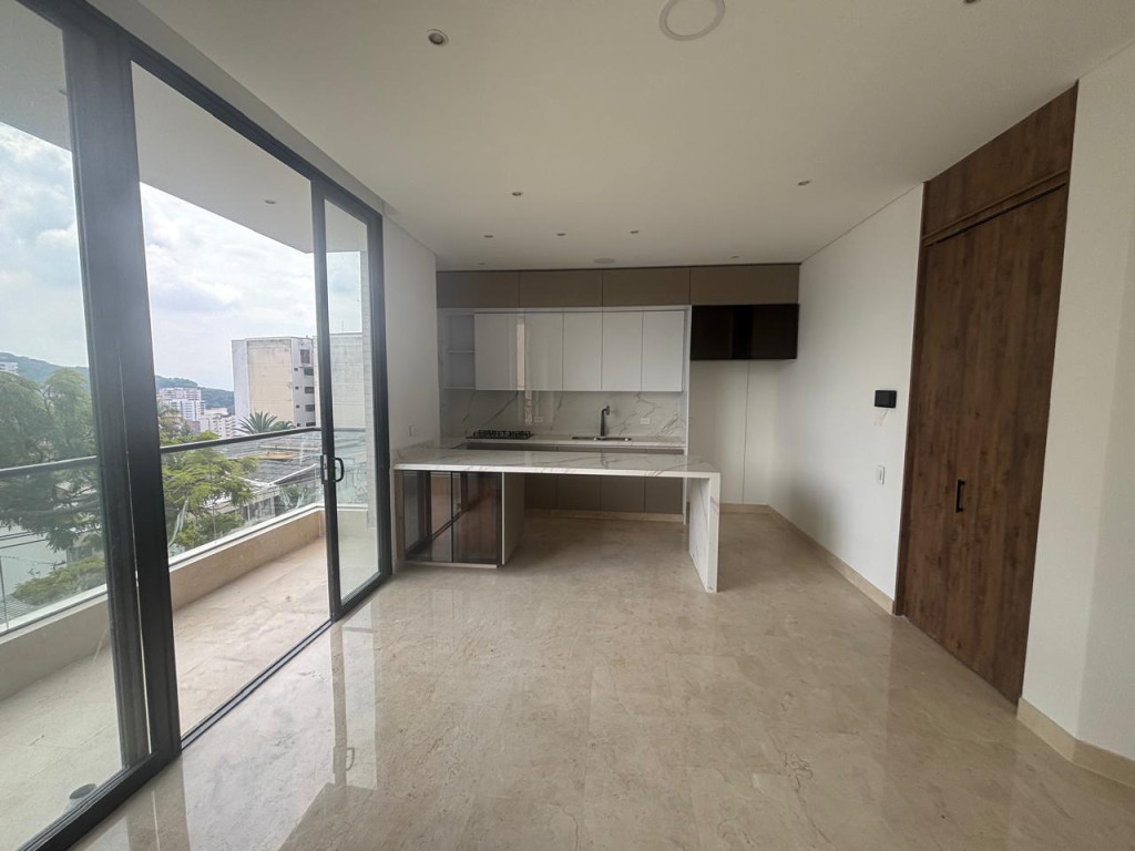 Apartamento en Arriendo en La Arboleda, Cali
