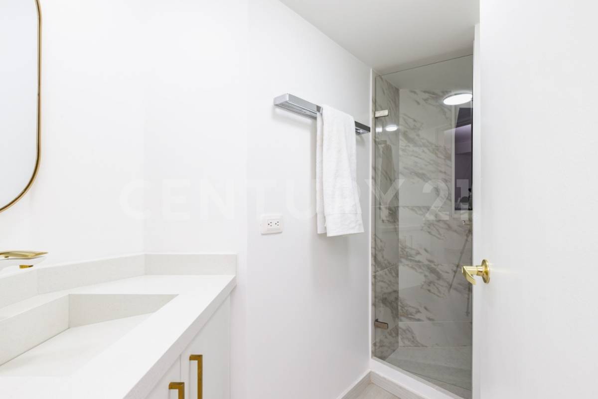 Apartamento en venta en La Candelaria, Medellín · foto 17 de 19