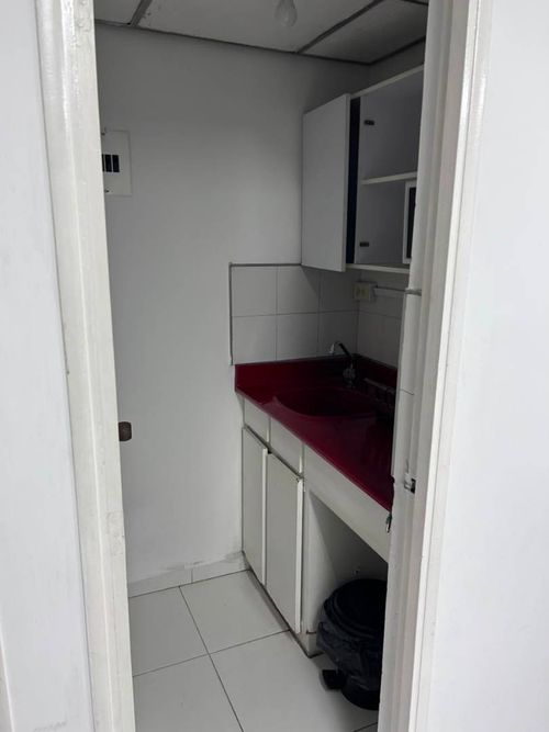 Oficina en arriendo en San Diego, Medellín, 45 m² · foto 5 de 7