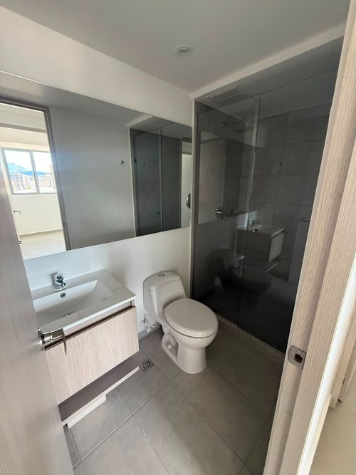Apartamento de 3 alcobas en arriendo en Las Vegas, Envigado, 90 m² · foto 6 de 11