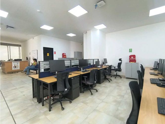 Local en venta en Centro, Armenia, 380 m² · foto 3 de 20