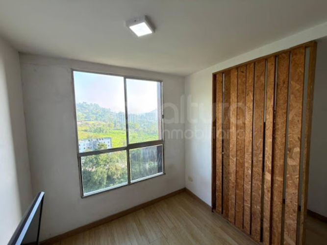 Apartamento de 2 alcobas en venta en La Raya, La Estrella, 38 m² · foto 5 de 14