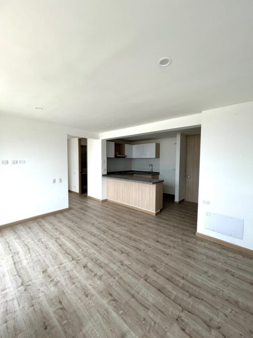 Apartamento de 3 alcobas en venta en Lagos De Torca, Bogotá, 83 m² · foto 5 de 17