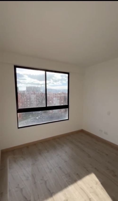 Apartamento de 3 alcobas en venta en Lagos De Torca, Bogotá, 83 m² · foto 12 de 17