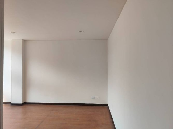Apartaestudio en venta en Cedritos, Bogotá, 35 m² · foto 7 de 24