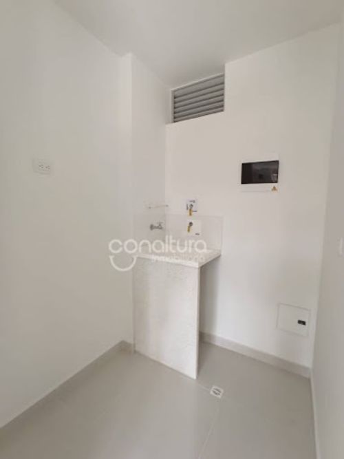 Apartamento de 2 alcobas en venta en Suramérica, Bogotá, 66 m² · foto 13 de 18