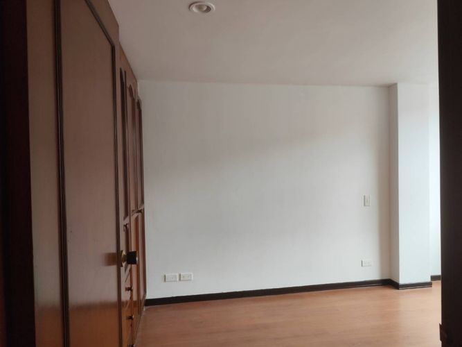 Apartaestudio en venta en Cedritos, Bogotá, 35 m² · foto 18 de 24