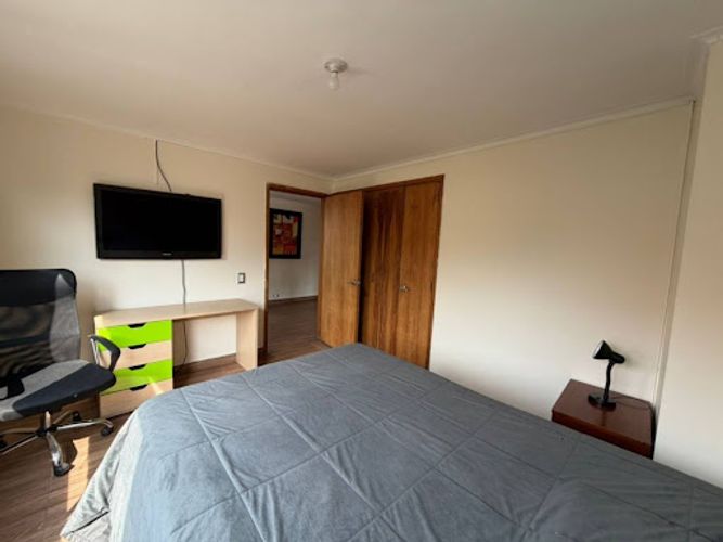 Apartamento de 4 alcobas en arriendo en Milla De Oro, Medellín, 220 m² · foto 9 de 18