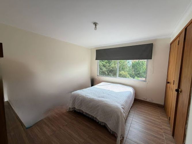 Apartamento de 4 alcobas en arriendo en Milla De Oro, Medellín, 220 m² · foto 16 de 18