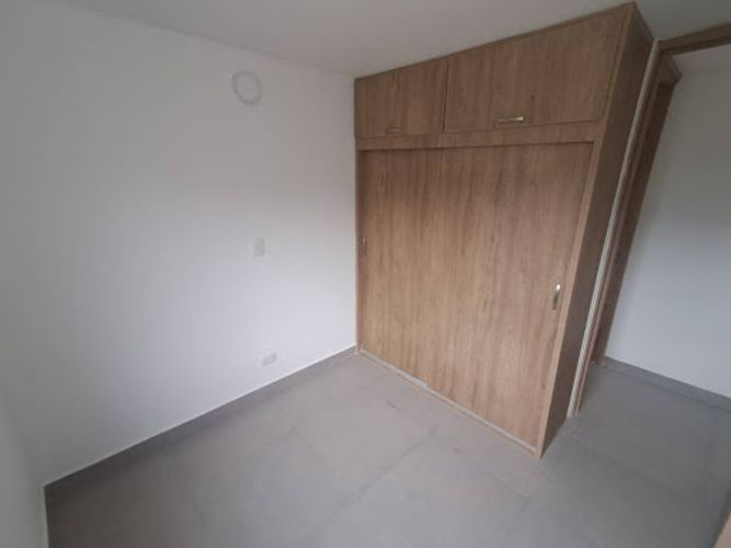 Apartamento de 2 alcobas en venta en Ciudadela Del Norte, Bello, 54 m² · foto 6 de 14