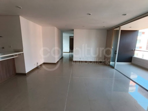 Apartamento en arriendo en Lalinde, Medellín · foto 6 de 24