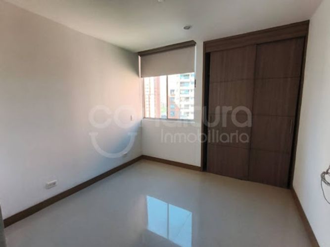 Apartamento en arriendo en Lalinde, Medellín · foto 13 de 24