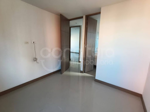 Apartamento en arriendo en Lalinde, Medellín · foto 15 de 24