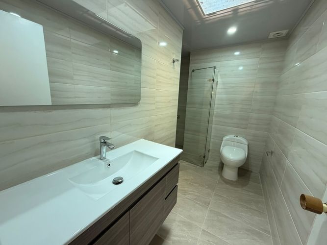 Casa de 6 alcobas en venta en Polo Club, Bogotá, 191 m² · foto 7 de 24