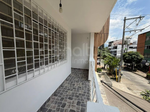 Casa en arriendo en Manila, Medellín · foto 18 de 24