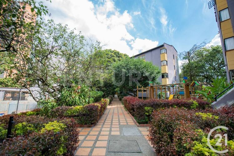 Apartamento de 3 alcobas en venta en Orense, Envigado, 117 m² · foto 14 de 17