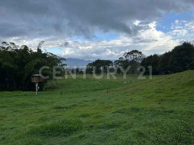 Lote en venta en San Nicolas, La Ceja, 7175 m² · foto 2 de 6
