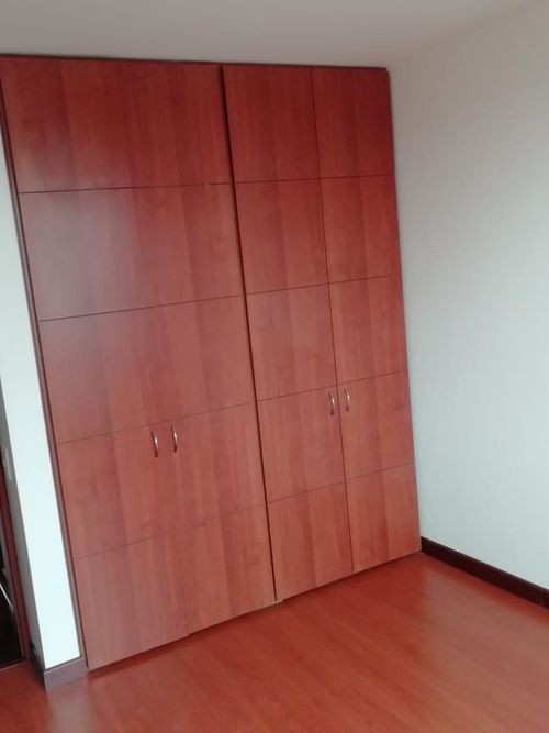 Apartamento en venta en Lagos De Cordoba, Bogotá · foto 12 de 18