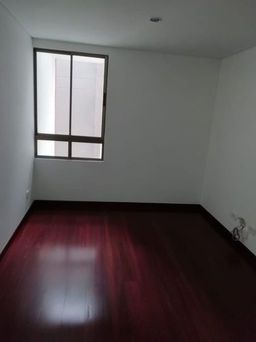 Apartamento en venta en Lagos De Cordoba, Bogotá · foto 17 de 18