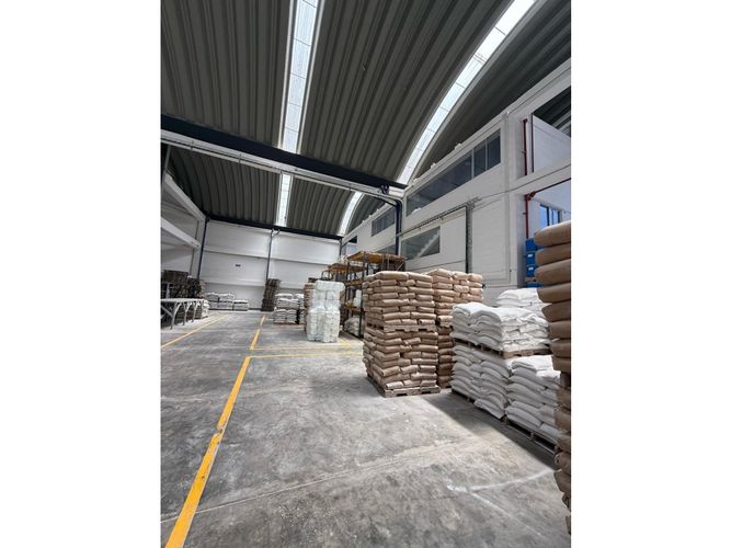 Bodega en arriendo en Toldas, Guarne, 1200 m² · foto 2 de 15